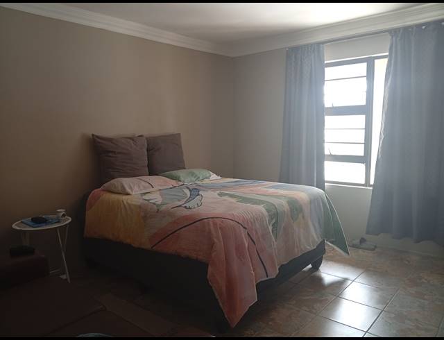 2 BEDROOM HOUSE FOR SALE IN VANES ESTATE
